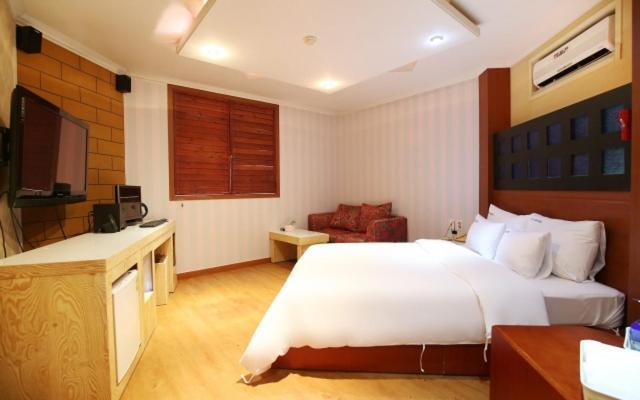 דאג'און Hotel Rooky מראה חיצוני תמונה
