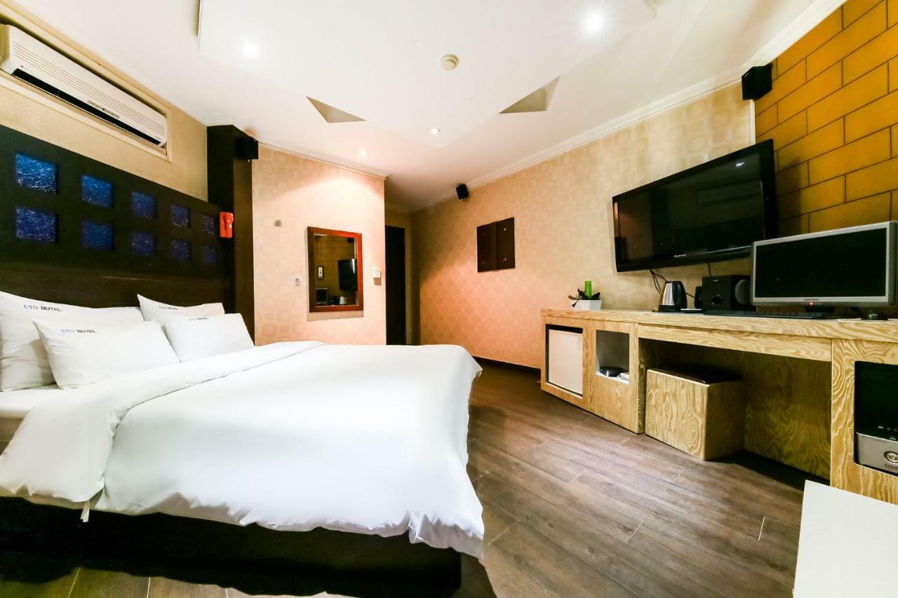 דאג'און Hotel Rooky מראה חיצוני תמונה