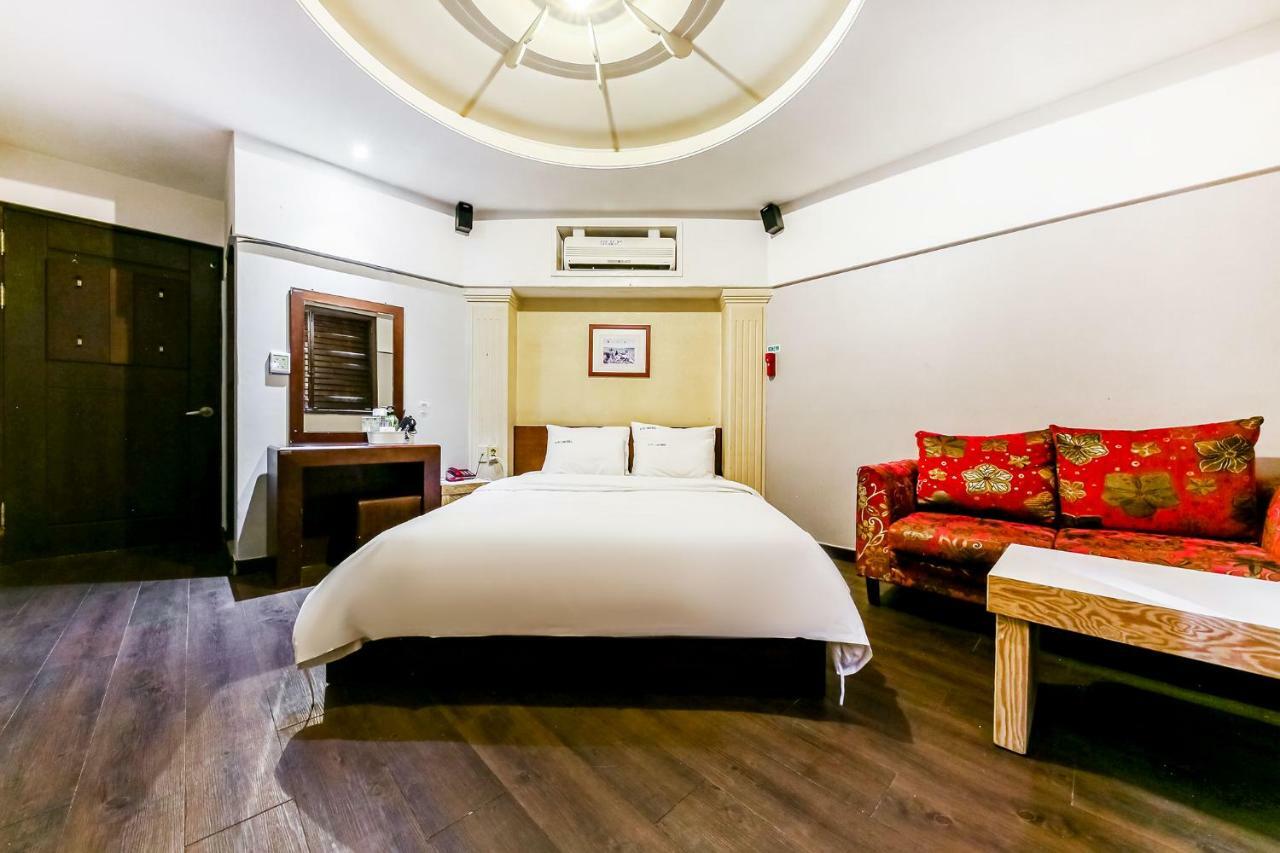 דאג'און Hotel Rooky מראה חיצוני תמונה