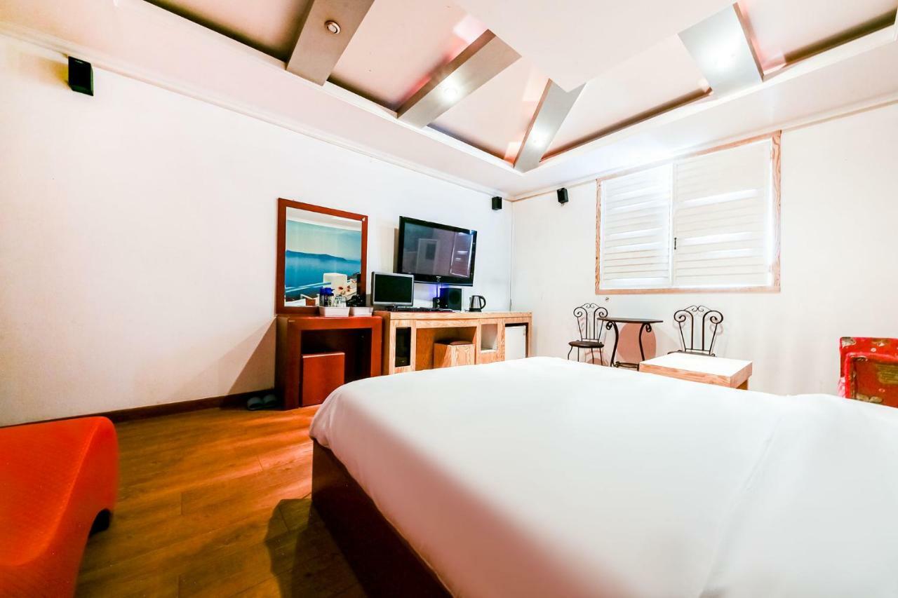 דאג'און Hotel Rooky מראה חיצוני תמונה