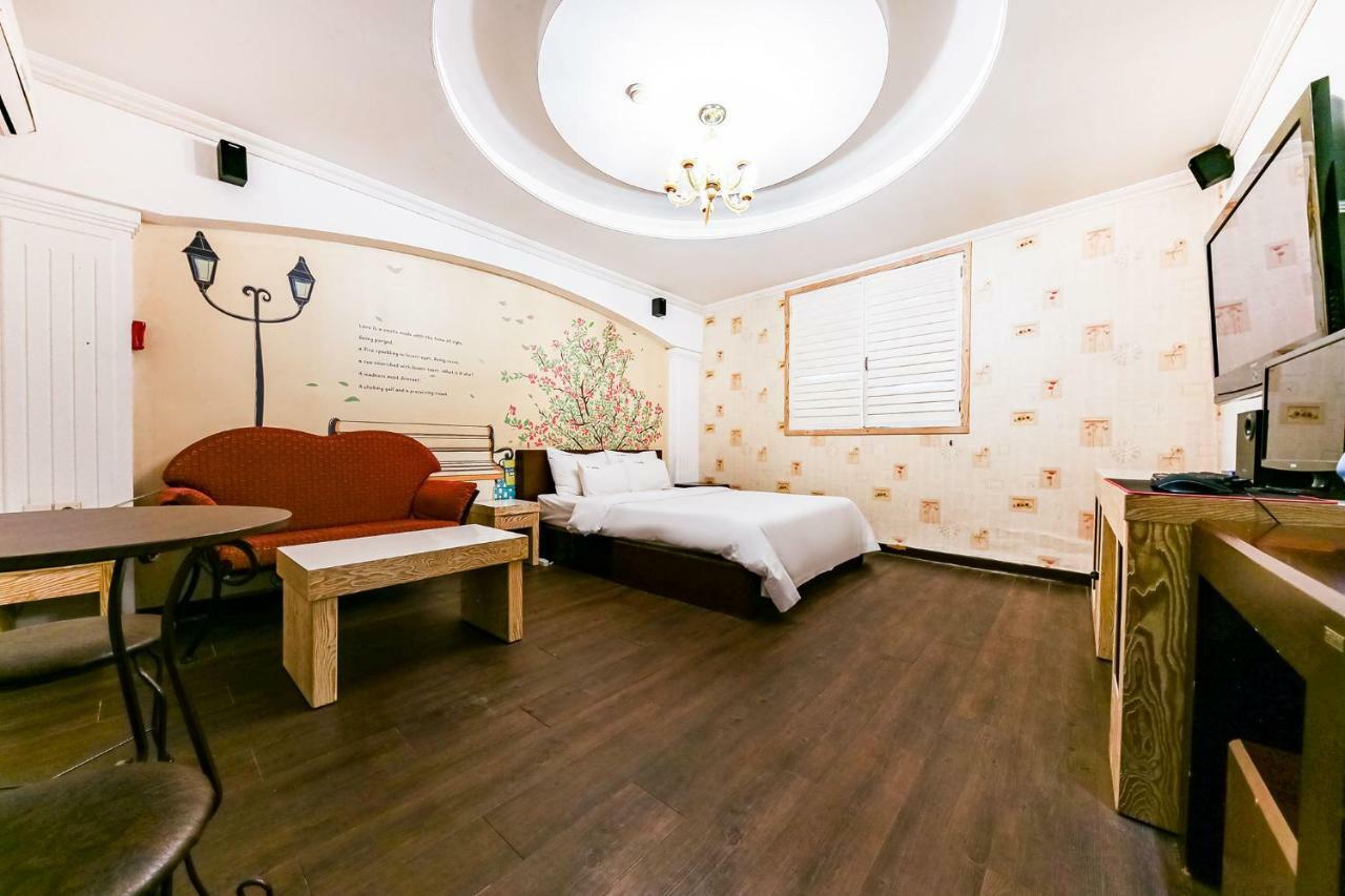 דאג'און Hotel Rooky מראה חיצוני תמונה